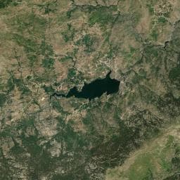 Vue aérienne des environs de Source de Monte Ringu
