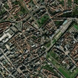 Vue de Aire de stationnement pour camping car