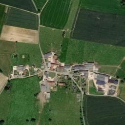 Vue de Camping Car à la Ferme "Il était 1 foie"