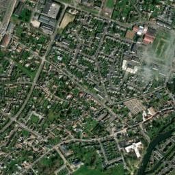 Vue de Aire de camping-car à Val-de-Reuil