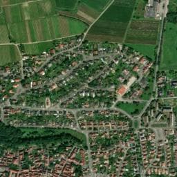 Vue de Aire de stationnement pour camping-car - Foire