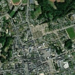 Vue de Aire de camping-car à Landivisiau (3)