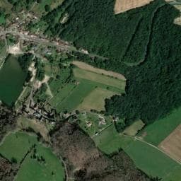 Vue de Aire de camping-car à Vaupillon