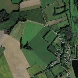 Vue de Aire de pique-nique et de stationnement de l'étang du Pas