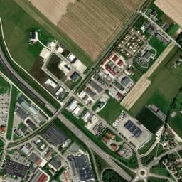 Vue de Aire de service pour camping-car - Intermarché Creney