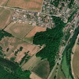 Vue de Aire de stationnement de Bazoilles-sur-Meuse