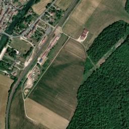 Vue de Aire de stationnement de Bazoilles Sur Meuse