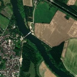 Vue de Camping à Saint-Aubin-sur-Yonne