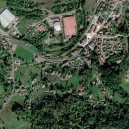 Vue de Aire De Stationnement Camping-car À Saint-maurice-sur-moselle