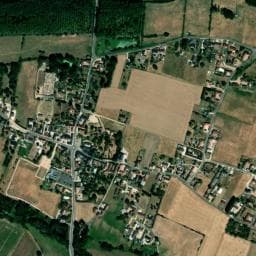 Vue de Aire de camping-car à Germigny-des-Prés (2)