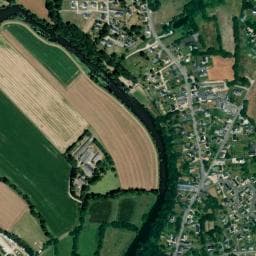 Vue de Aire de stationnement de l'écluse (Malestroit)