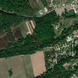 Vue de Camping Huttopia Les Châteaux