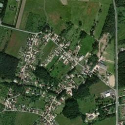 Vue de Aire de stationnement pour camping-cars - Cormeray