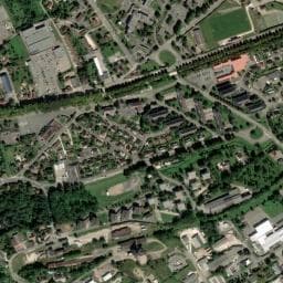 Vue de Aire de camping-car à Semur-en-Auxois