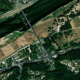 Vue de Aire de camping-car à Valloire-sur-Cisse (2)