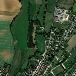 Vue de Aire de camping-car d'Entrains sur Nohain