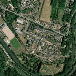 Vue de Aire de camping-car à Clamecy