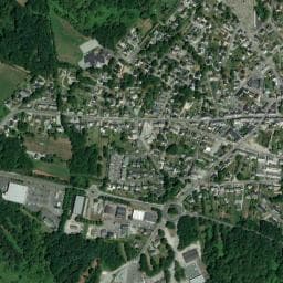 Vue de AIRE DE STATIONNEMENT DES FOSSES BLANCS