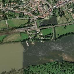Vue de Camping municipal de la Tour