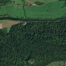 Vue de Camping - Le Clos du Doubs