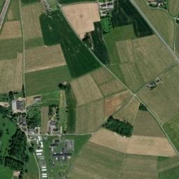 Vue de AIRE DE STATIONNEMENT DU CAMPING À LA FERME LA BELLE ETOILE