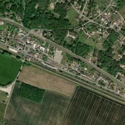 Vue de Aire de stationnement et de services pour camping-cars - Langon