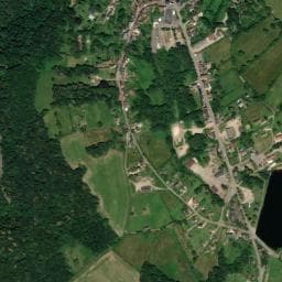 Vue de Camping de Lormes - l'Etang du Goulot