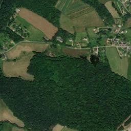 Vue de Camping Municipal de Brassy