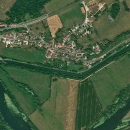Vue de Aire de camping-cars Audelange