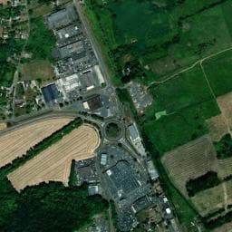 Vue de Aire de services municipale - Avenue Aristide Briand