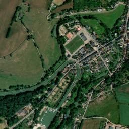 Vue de Aire de camping-car à Tamnay-en-Bazois