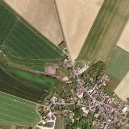 Vue de Aire de stationnement camping-car de Saint-Valentin