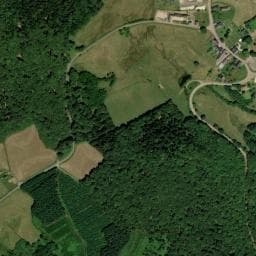 Vue de Aire de camping-car à Glux-en-Glenne
