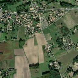 Vue de Aire de camping-car à Ouzilly