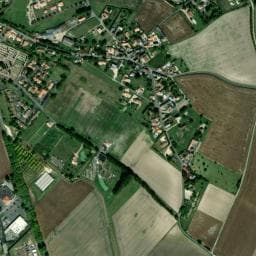 Vue de Aire de camping-car Mirebeau