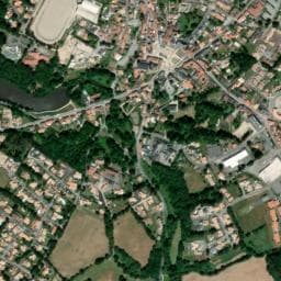 Vue de Aire de camping-car à Le Poiré-sur-Vie