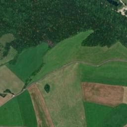 Vue de Aire de camping-car à Songeson (2)