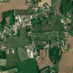 Vue de Aire de service et stationnement pour les campings-cars