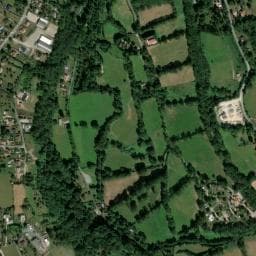 Vue de Aire de camping-car à Briantes (3)