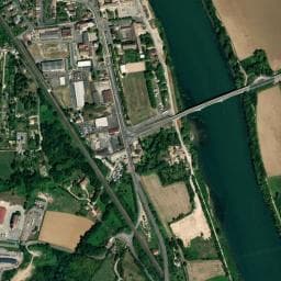 Vue de Parking nuit — Tournus