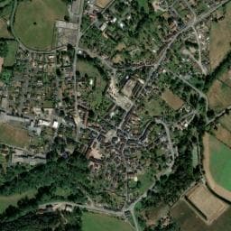 Vue de Aire de camping-car à Pouligny-Saint-Martin