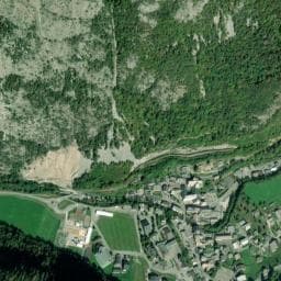 Vue de Aire de camping-car à Abondance (2)