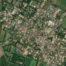 Vue de Aire de camping-car à Prahecq (3)