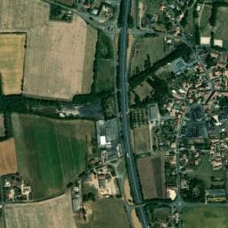 Vue de Aire de stationnement camping-car de Chaunay
