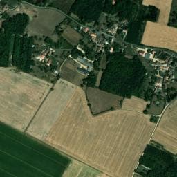 Vue de Aire de Stationnement de Camping-Car de Champniers