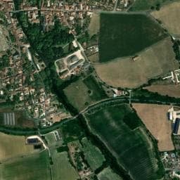 Vue de Aire de camping-car à Verteuil-sur-Charente