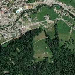 Vue de Aire de stationnement pour camping-car Le Terret