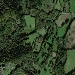 Vue de Aire de camping-car à Magnat-l'Étrange