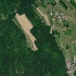 Vue de Aire d'accueil pour camping-cars Le Caveau Bugiste