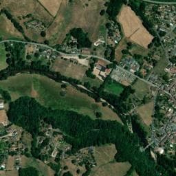 Vue de Aire de camping-car de Solignac - Stade Raymond Breuil